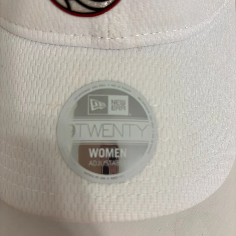 New Era White womens Cap with Miami Heat Logo